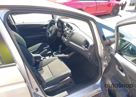 2017 Honda Fit Lx z USA, uszkodzony, nr VIN 3HGGK5H50HM709172